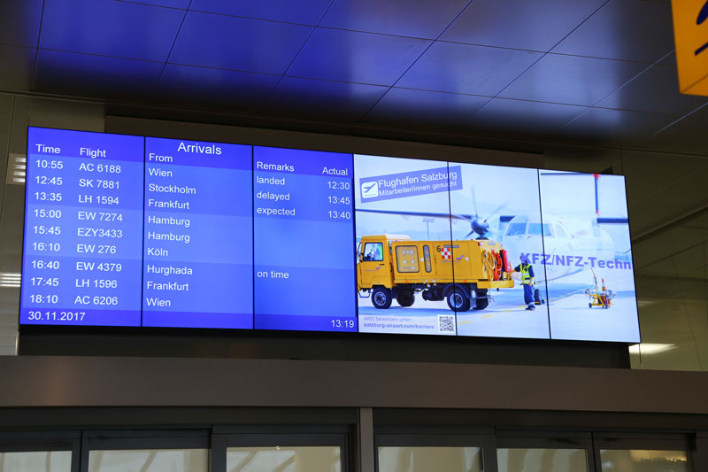 Display board Salzburg Airport